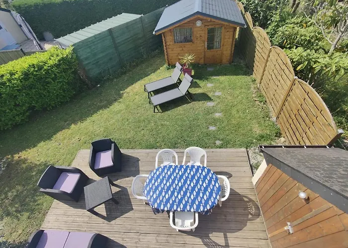 Petite Maison Avec Jardin A 400M De La Plage
